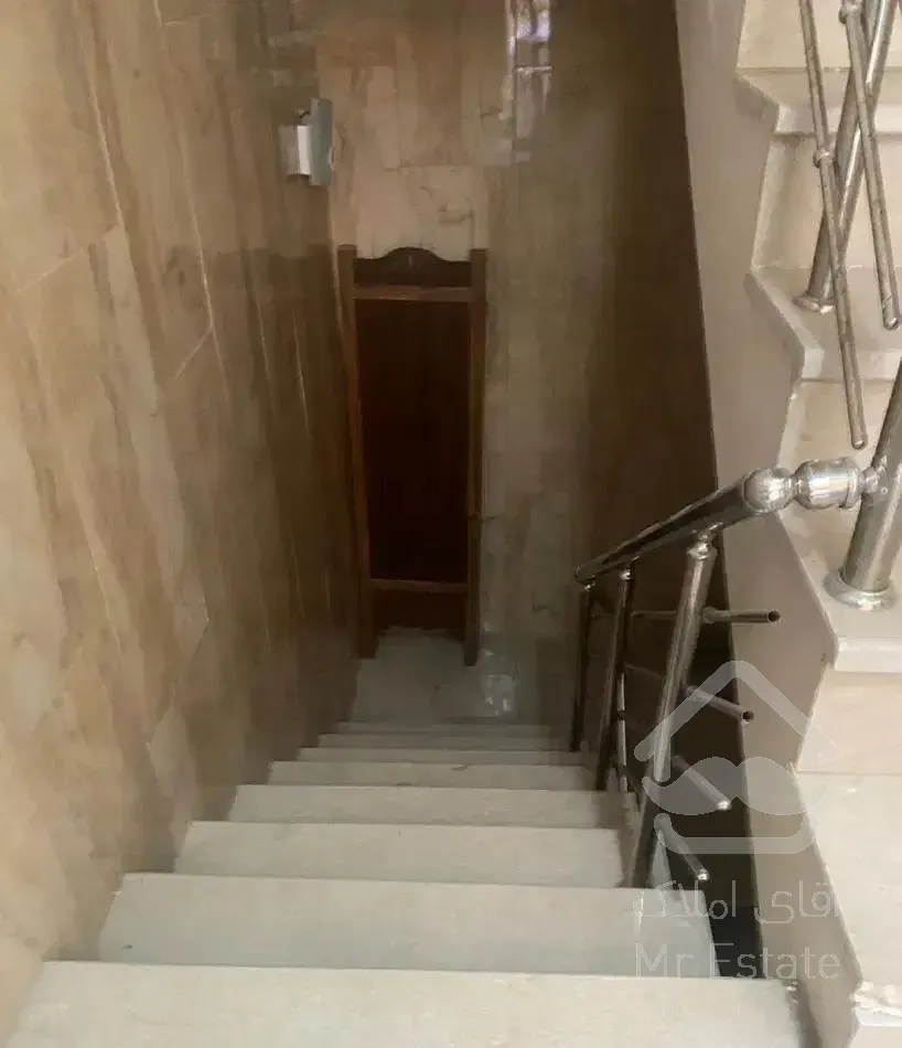 ۷۰ متر نوساز زیر همکف شاهین شمالی