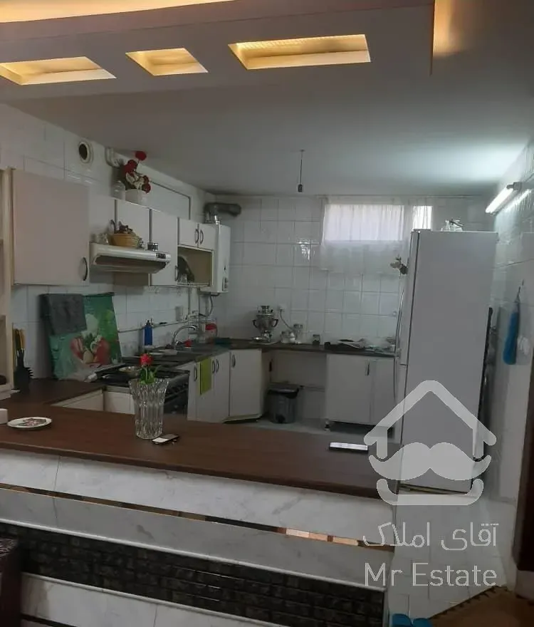 منزل کاملا راه مجزا مبله دربست مرکز شهر