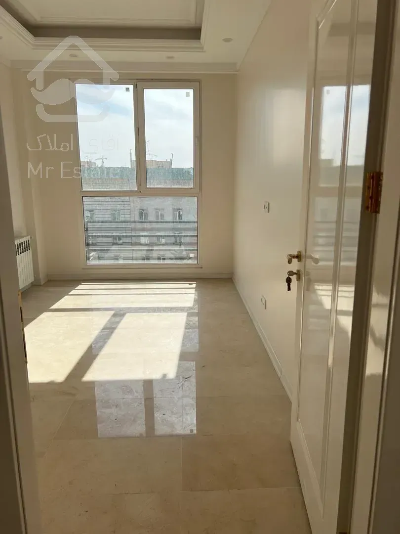 ۸۹ متر۲خوابه فول امکانات رو به آفتاب در فردوس