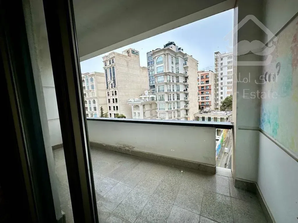 فروش آپارتمان  170متر  زعفرانیه