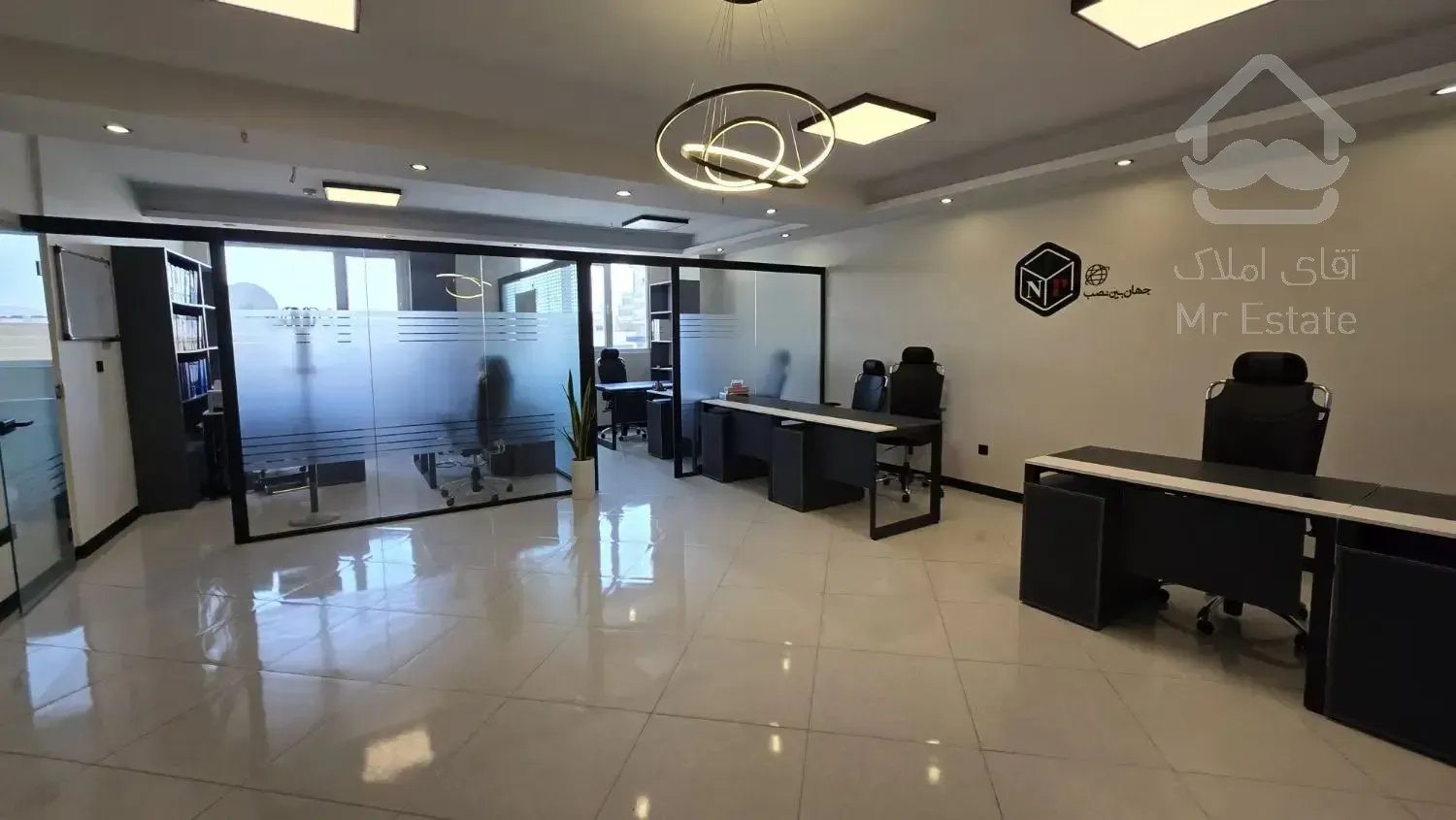 130مترسعادت آباد*نوساز*موقعیت اداری*ورودی لابی