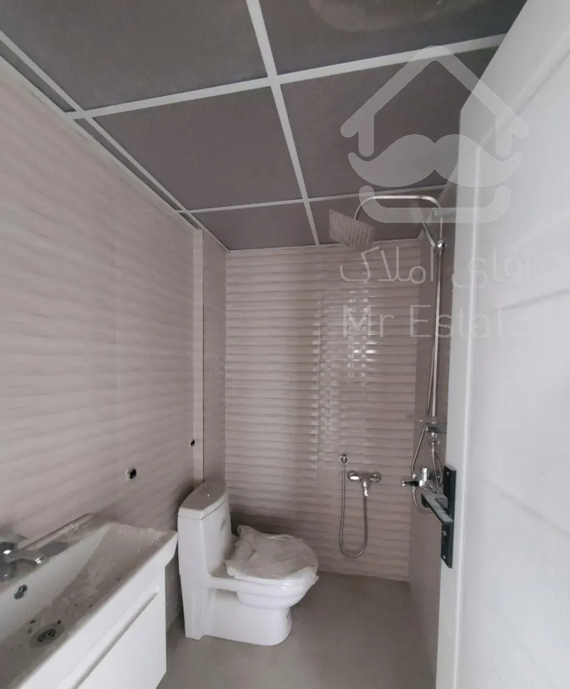 فروش تک واحدی نوساز در چالوس