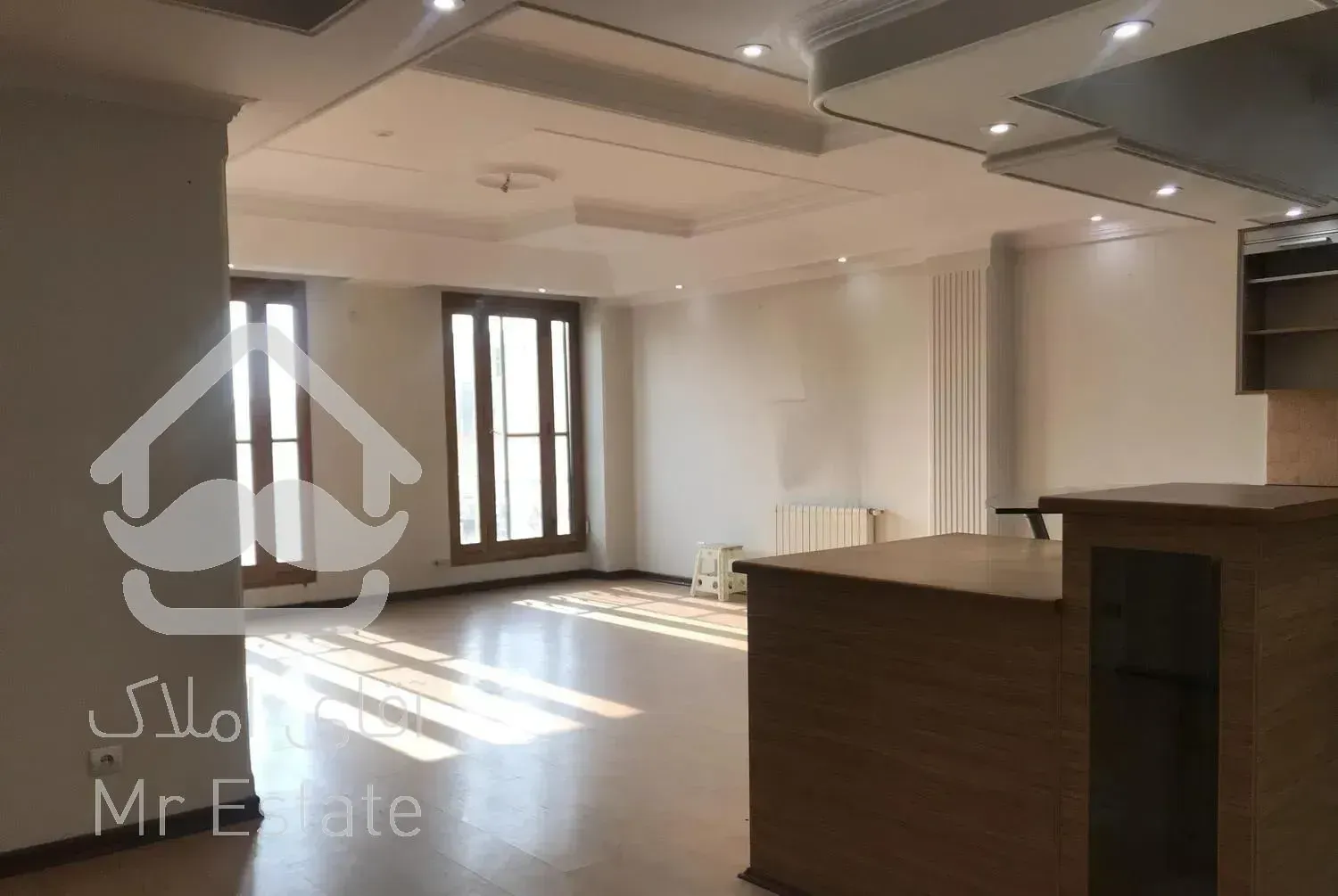 ۱۰۲متر،۳خواب بزرگ.بدون پرتی