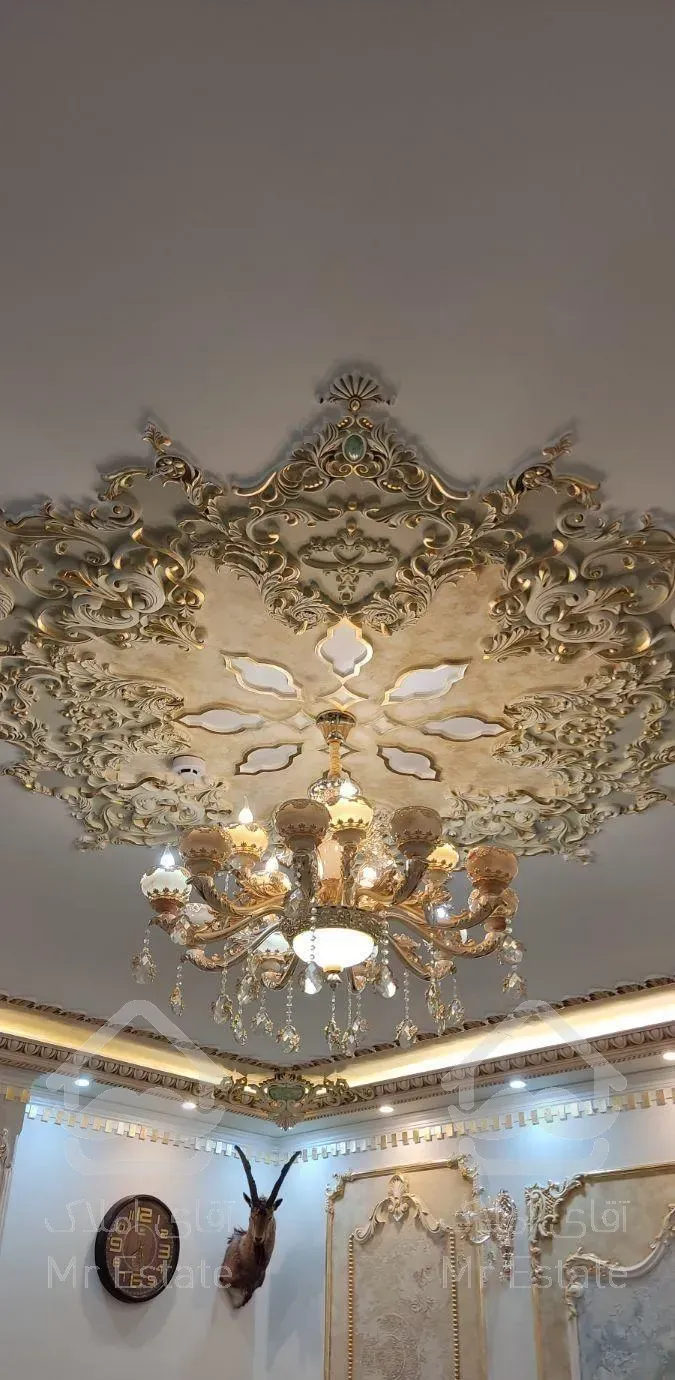 گچبری پیش ساخته ،قاب دیواری گل دور لوستر