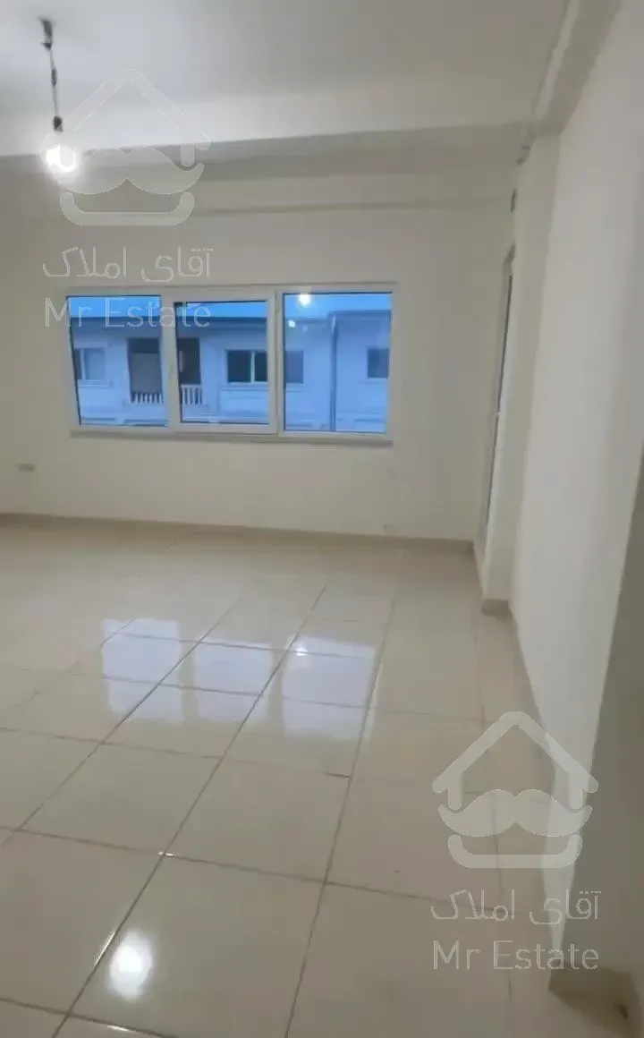 آپارتمان ٧۵متری (ویوساحل)