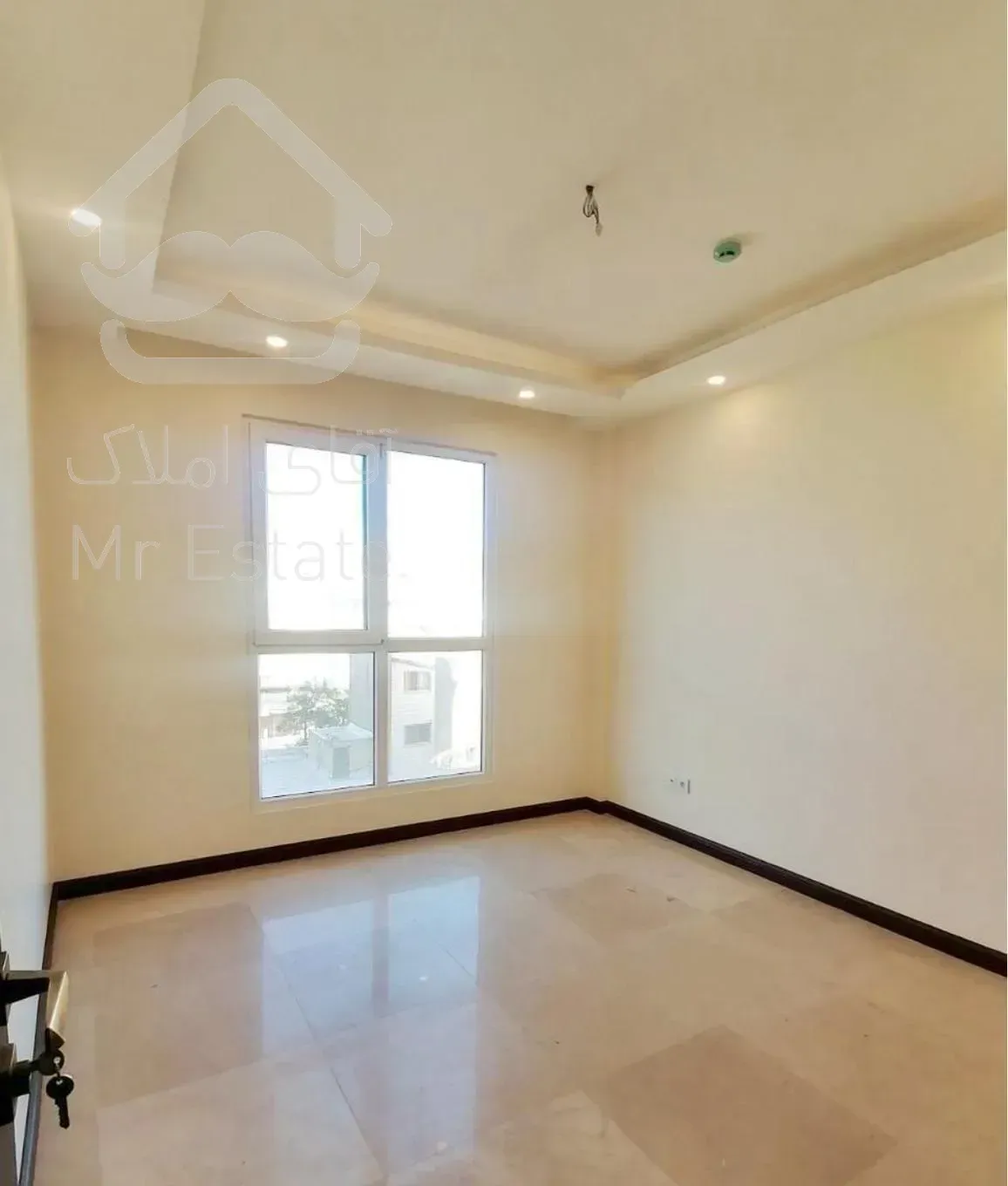 ۶۶متر/پرده خور/نور عالی/۱۵ متر انبار/فول بازسازی