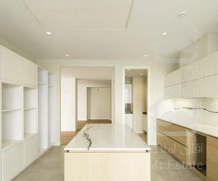 200متر آجودانیه