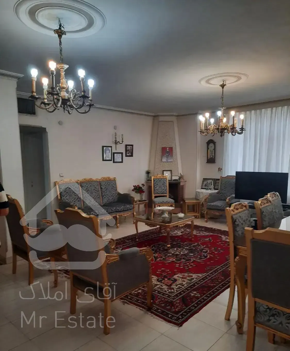 فروش آپارتمان ۱۱۰ متری ۲ خوابه امیرآباد شمالی