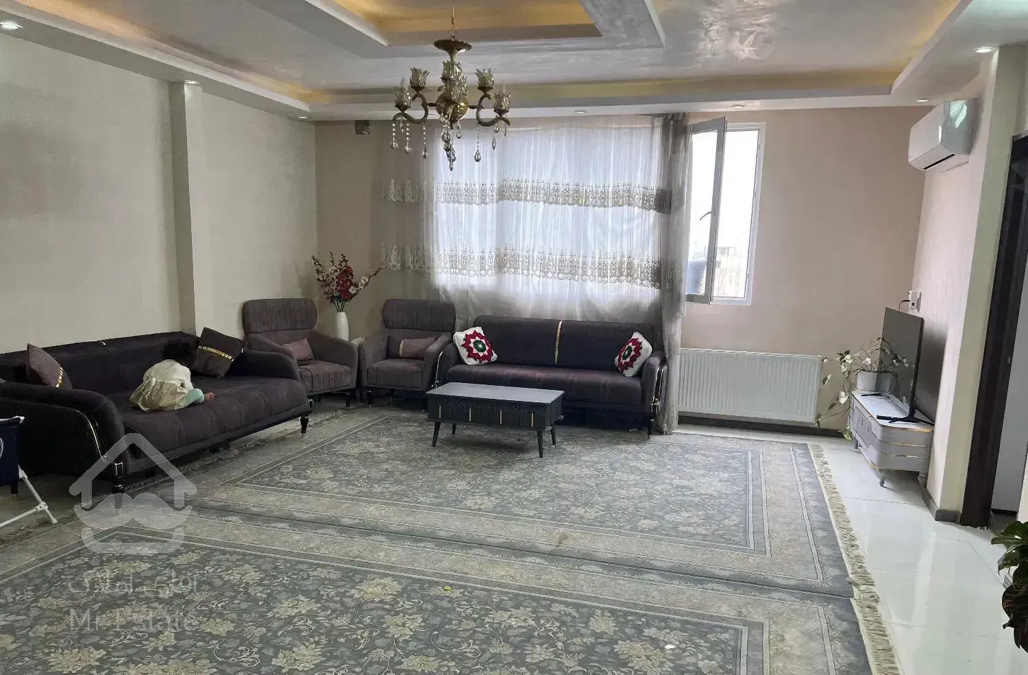 آپارتمان ۱۰۰متری دوخوابه با پارکینگ و آسانسور