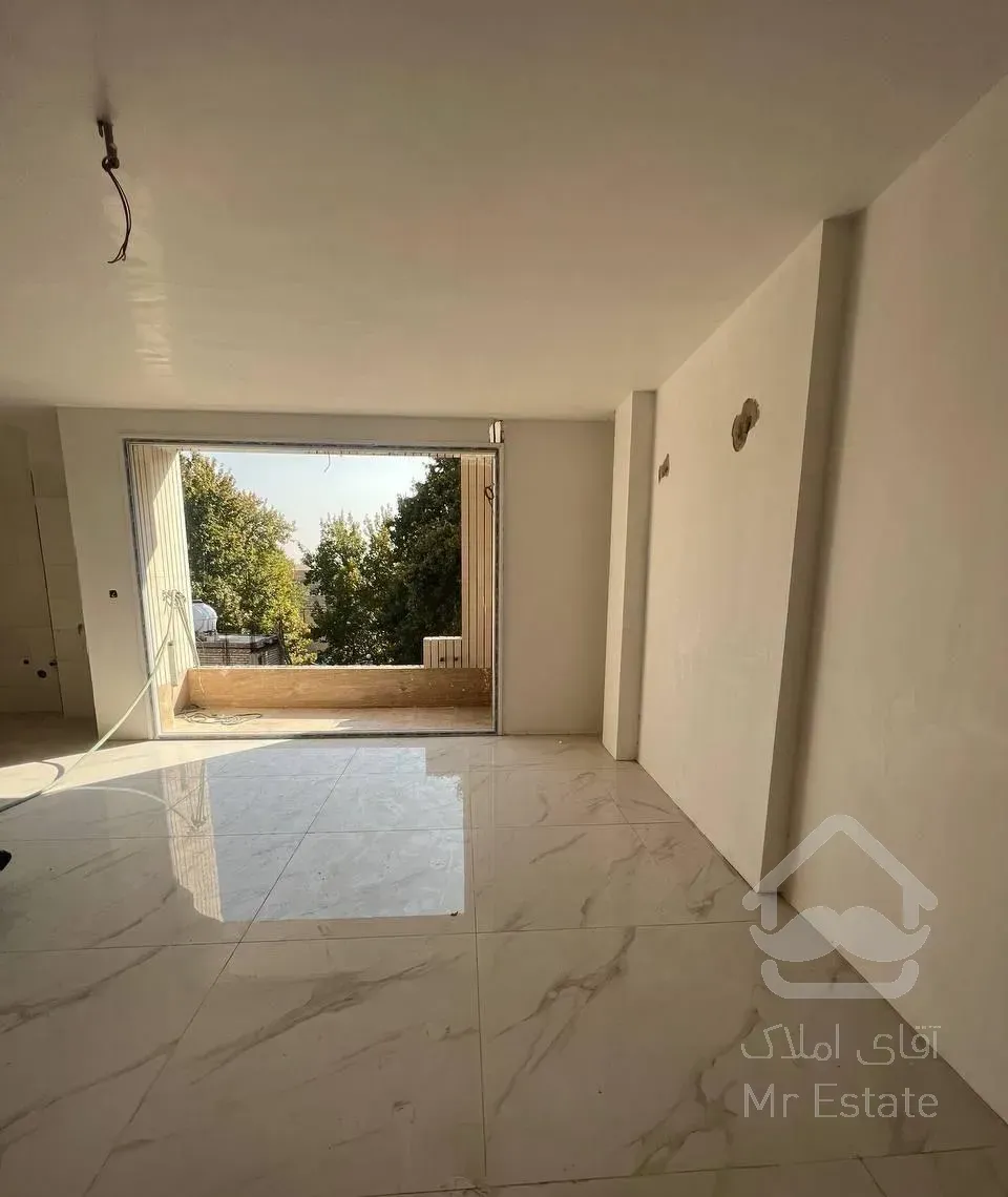 آپارتمان، خیابان میرزاطاهر غربی، 100 متر