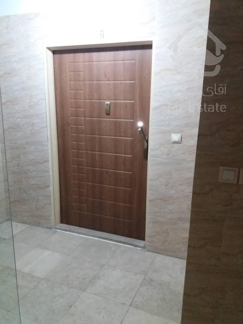 53متر طبقه اول پارکینگدار تک واحدی فول بازسازی