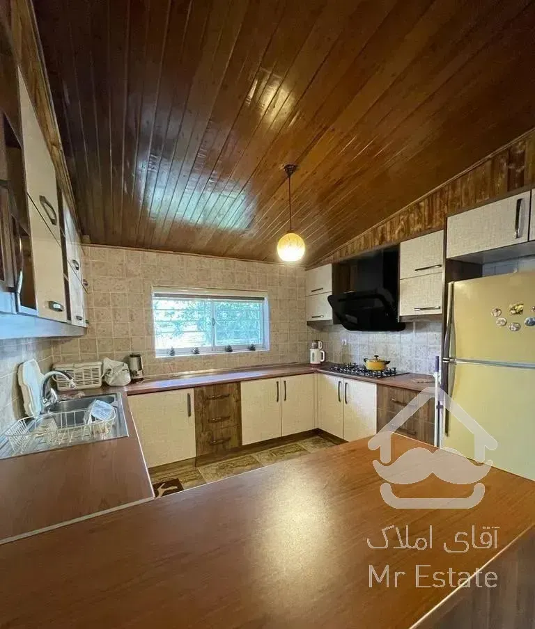 ویلاباغ۳۰۰متری۲خوابه با سندتک برگ در رویان