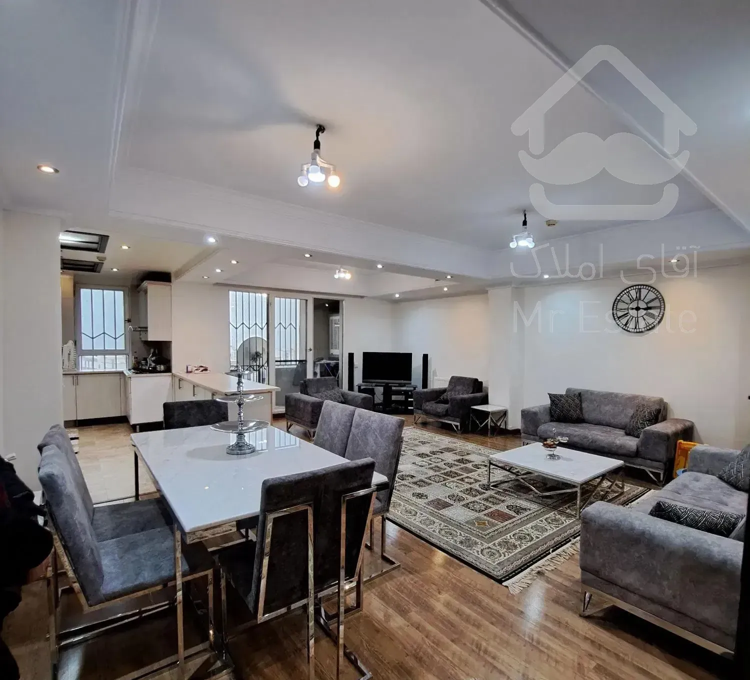 قیطریه پارک ۱۱۰متر دو بر نور