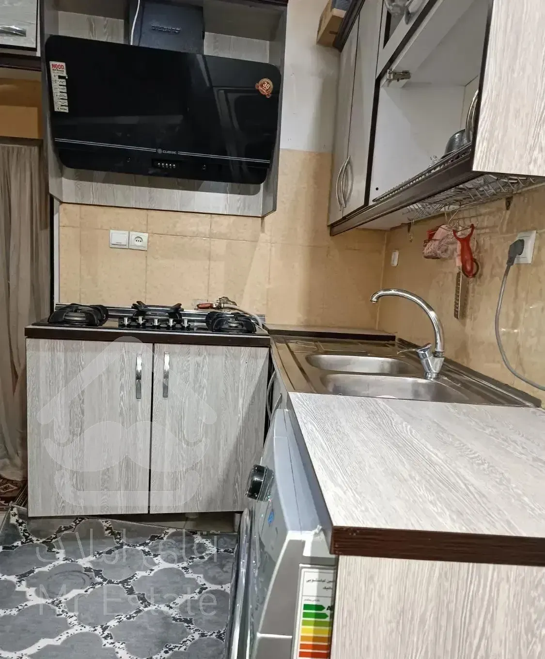 واحد ۴۵ متری دربند