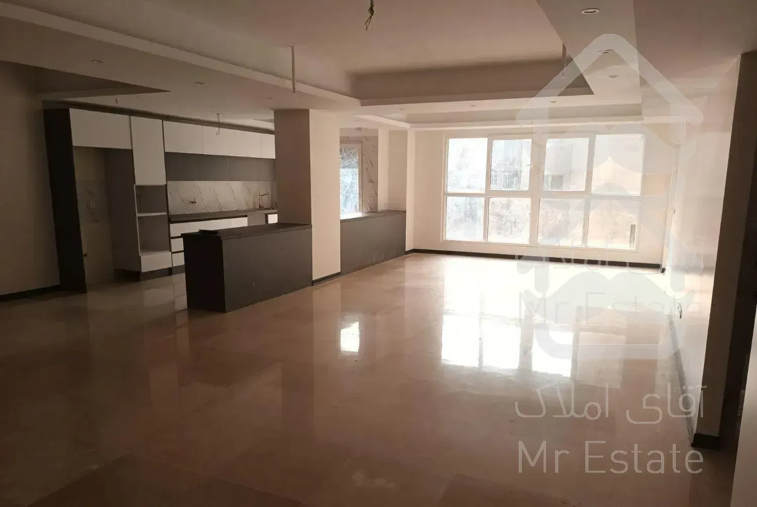 ۱۹۵ متر ۳ خوابه