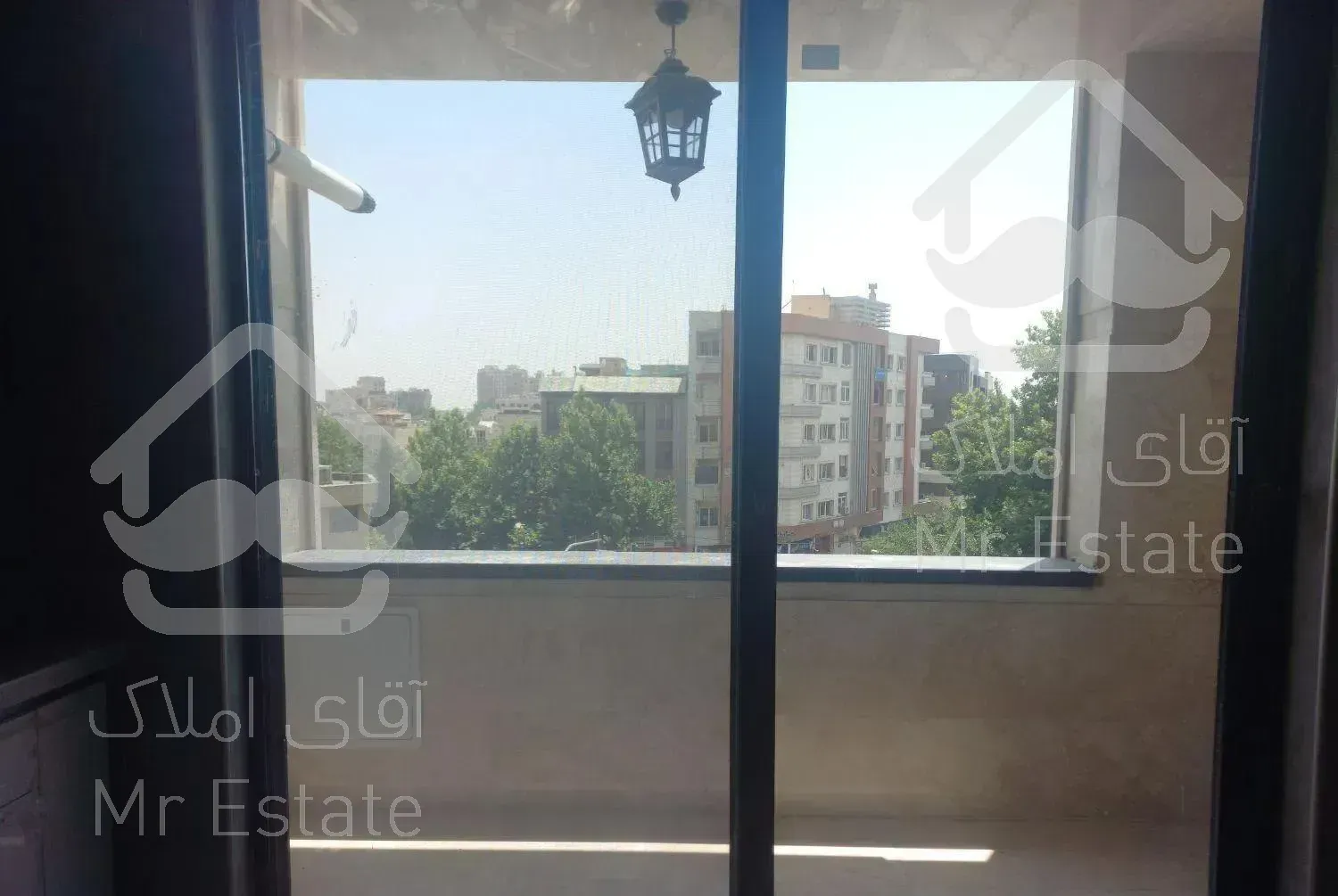 اپارتمان ۸۷ متری دزاشیب