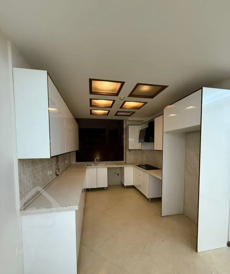 ۸۵ متر ۲ خواب / نوساز / لوکیشن خوب