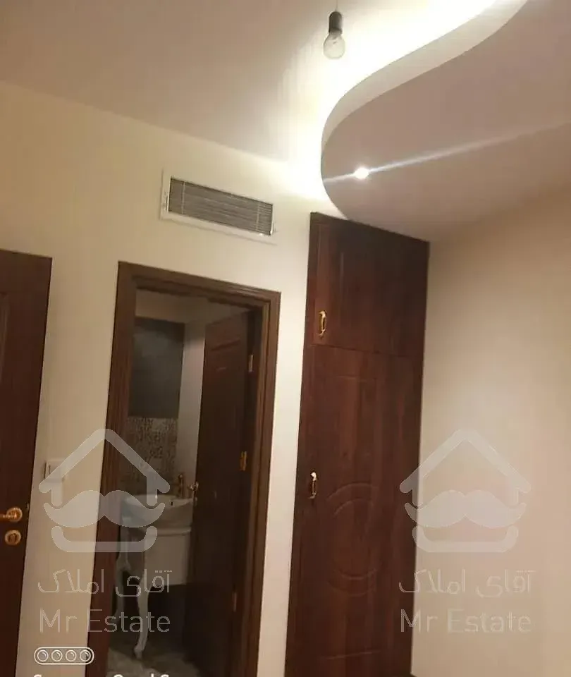 ۱۰۵ متر۲خواب تاپ لوکیشن شمال اندرزگو  کلید نخورده