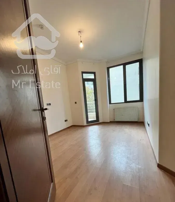 ۱۶۰ متر دروس