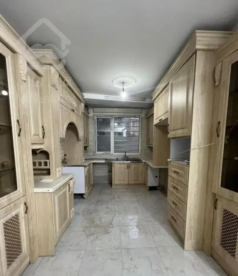 ۸۰متر دو خواب فول امکانات