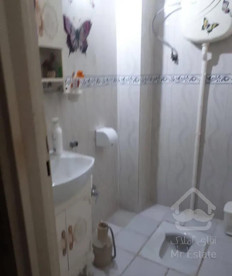 آپارتمان آسانسور دار  کم واحد خ زمزم خ آل احمد