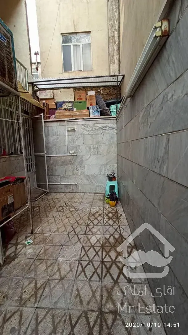 ۴۷ متر بازسازی شده دارای ۱۵ متر حیاط