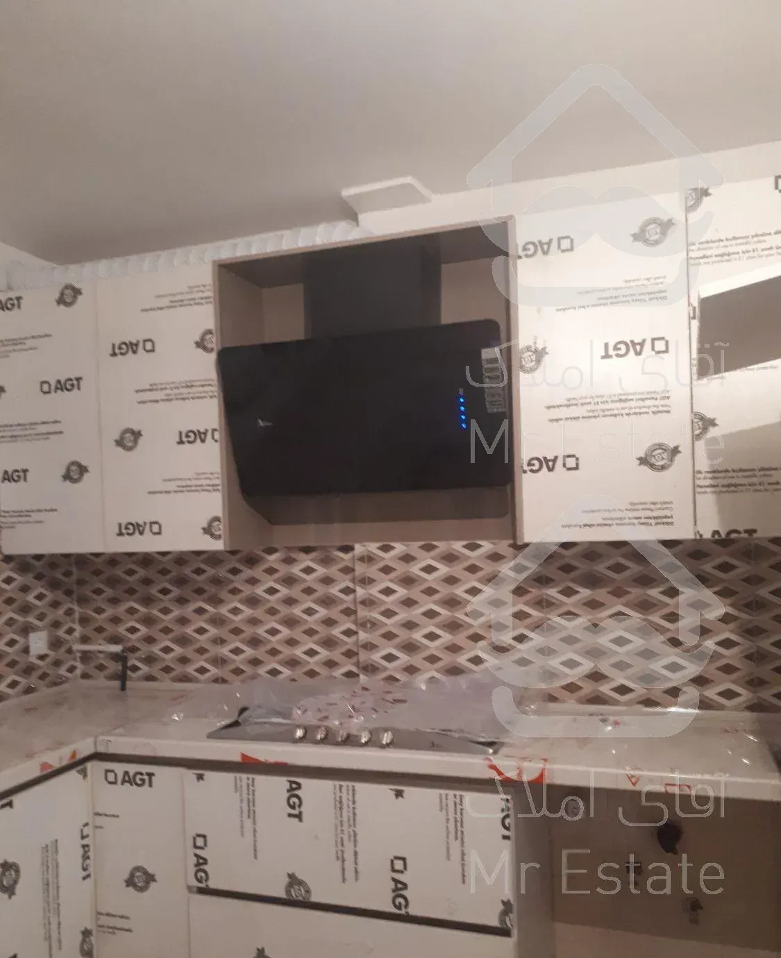 اپارتمان ۹۰متر تک واحدی