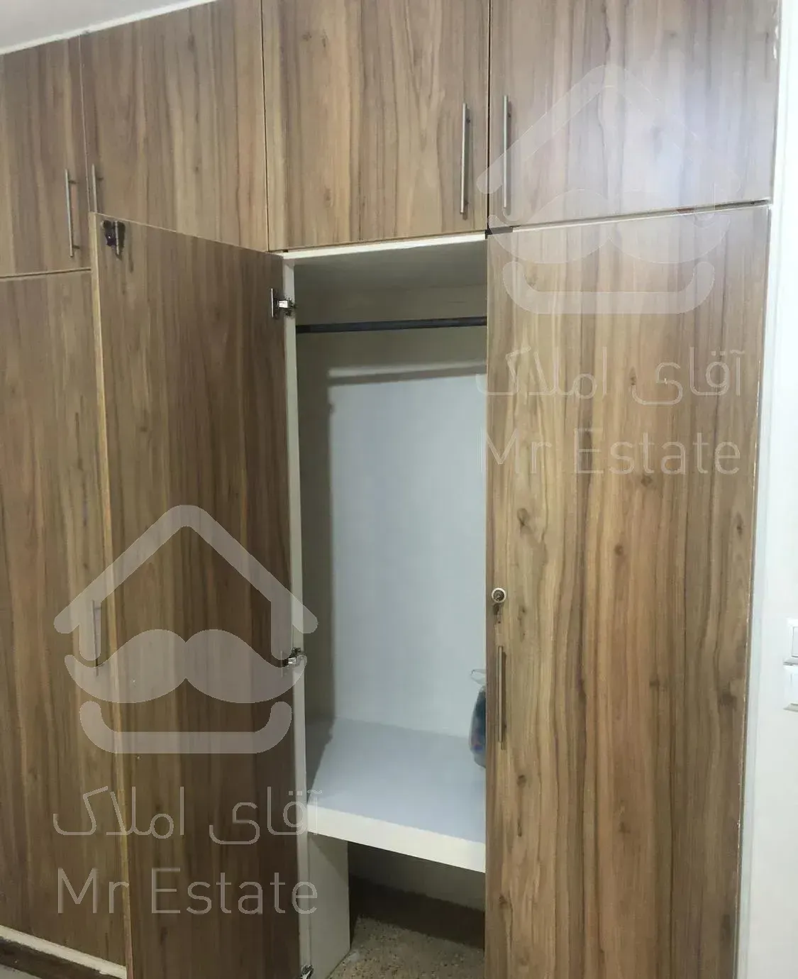 ۱۳۰متر پاسداران برج برند/مشاعات/نوساز/۳خ/۲پ