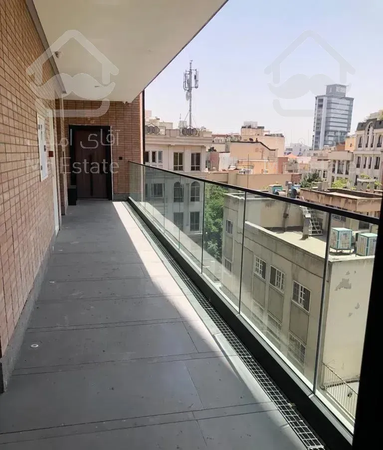 اپارتمان قلب فرشته۱۰۵و۱۳۸ موقعیت اداری مدرن برند