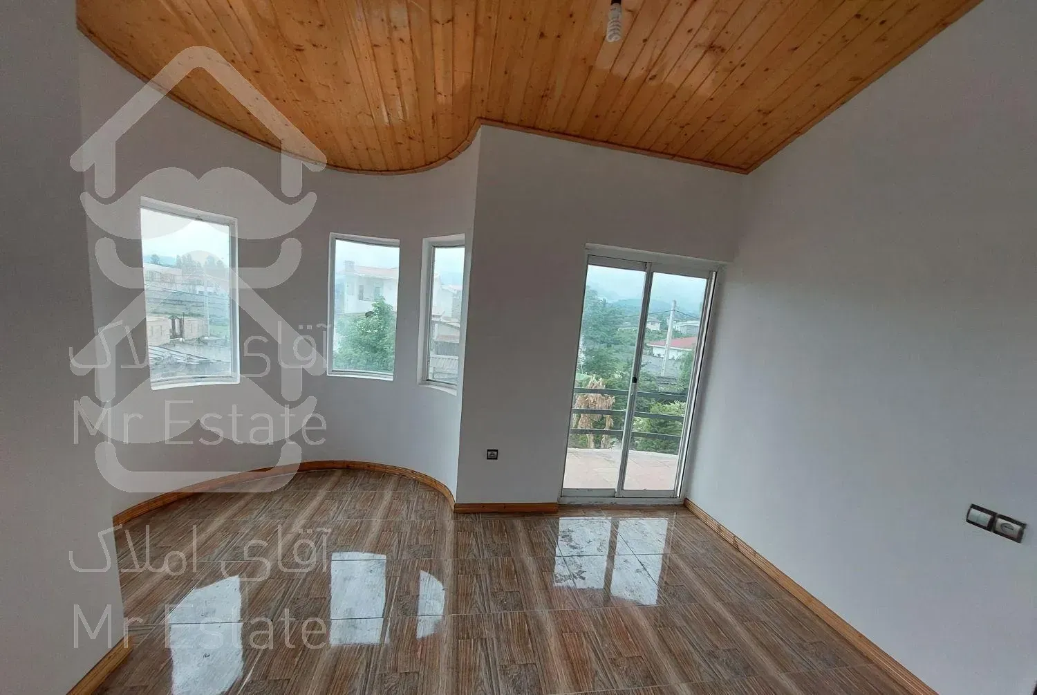 ویلا ۳خواب نوساز دوبلکس تخلیه جنگلی