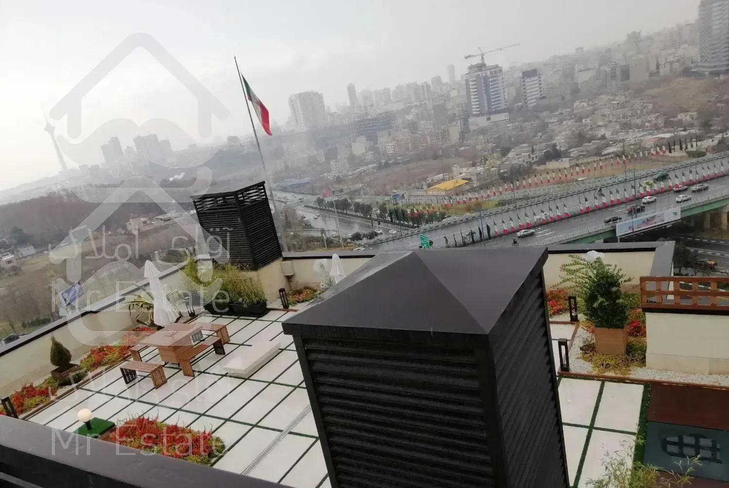 ونک آرارات سئول 180 متر با روف گاردن