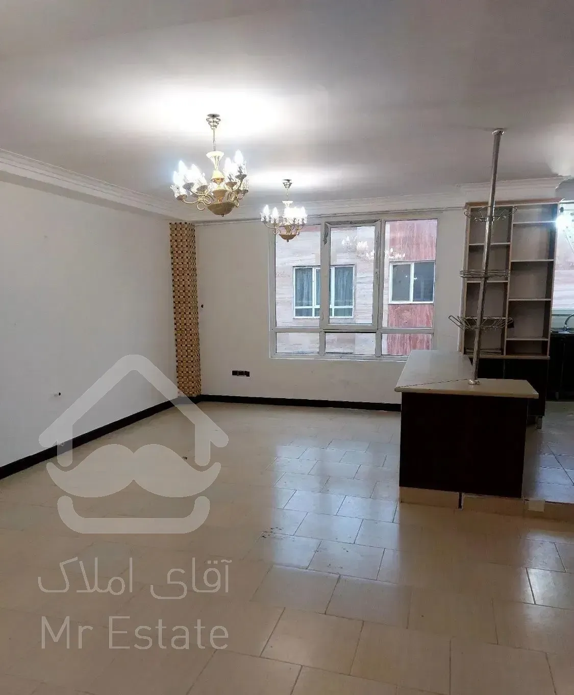 آپارتمان شهرک رویال  ۹۰ متری  شخصی ساز