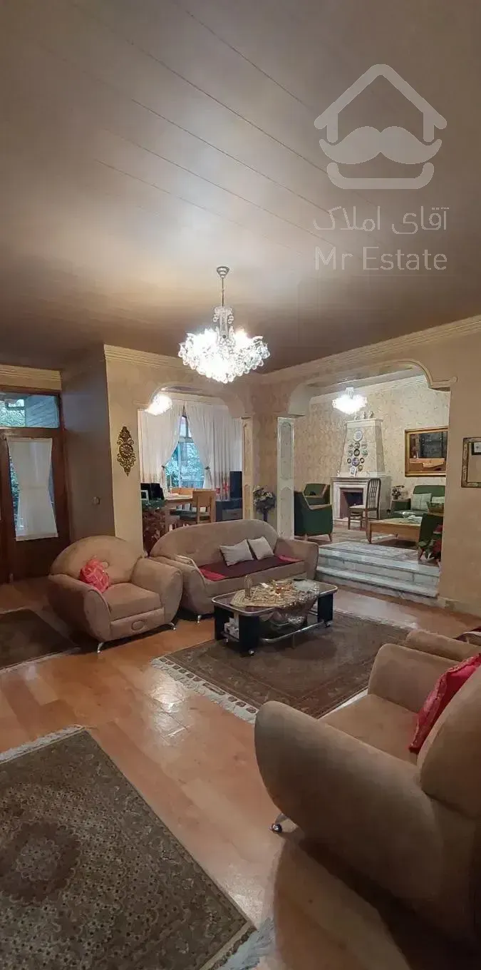 رهن ویلایی  ۴۰۰متری گلباغ نماز