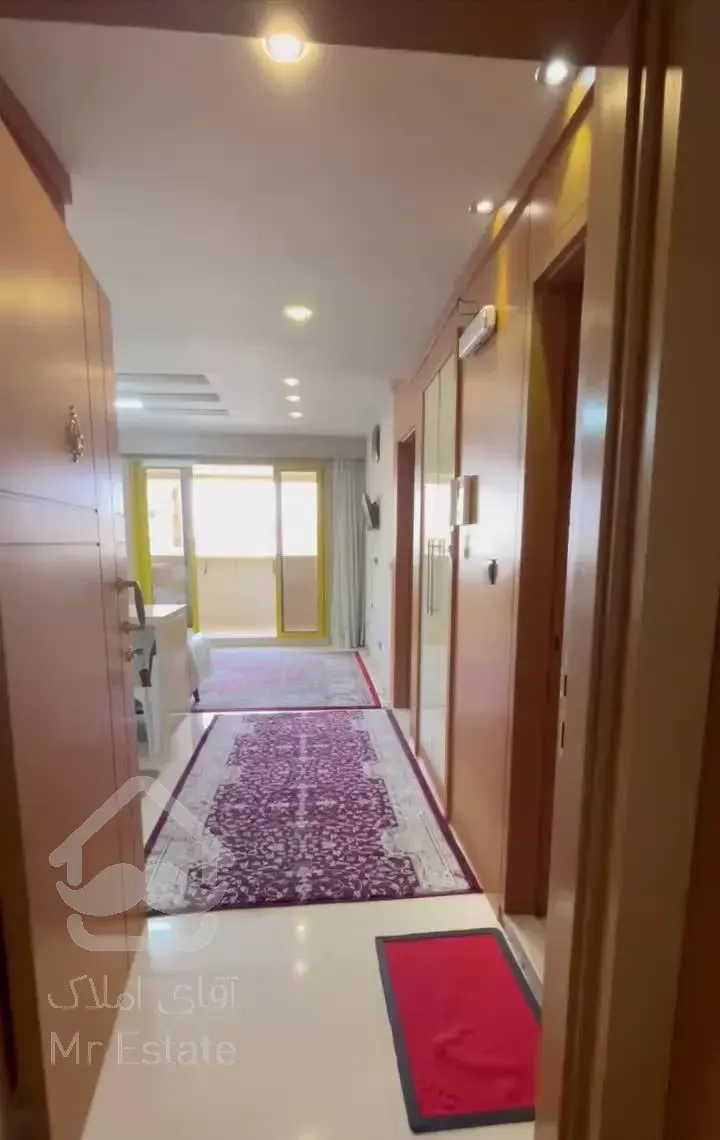 مجتمع آرمان نزدیک حرم امام رضا(ع)