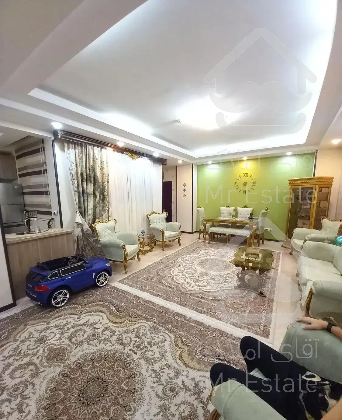 ۸۸متر/دوخواب/سالن یه تیکه/نما و مشاعات /بیمه