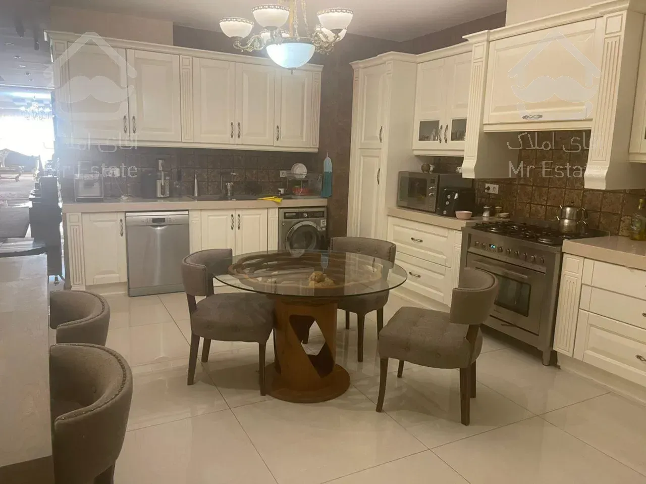 اجاره و رهن آپارتمان ولنجک 280  متر شیک