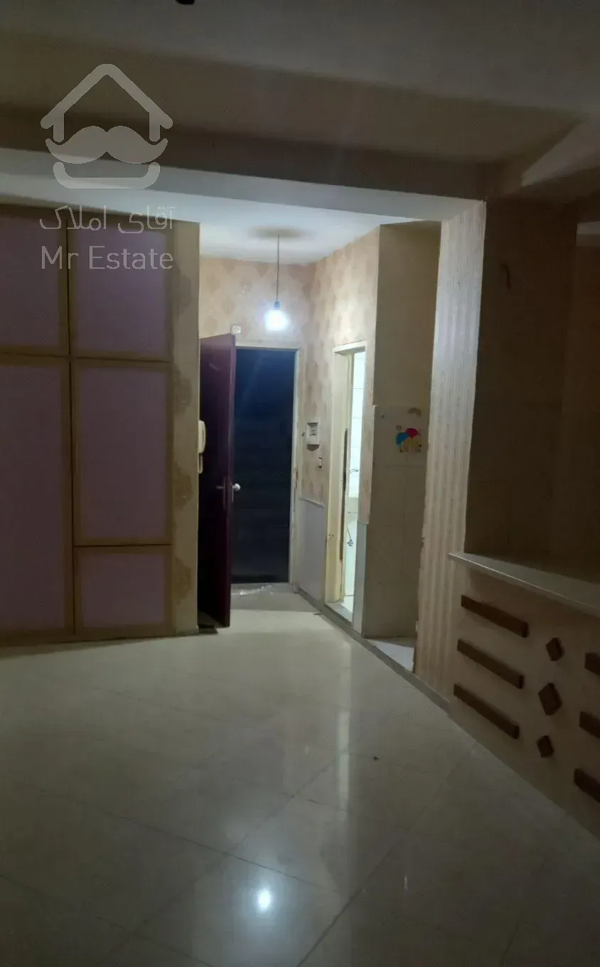 رهن کامل اوچمان ۹ طبقه اول (نریمانی)