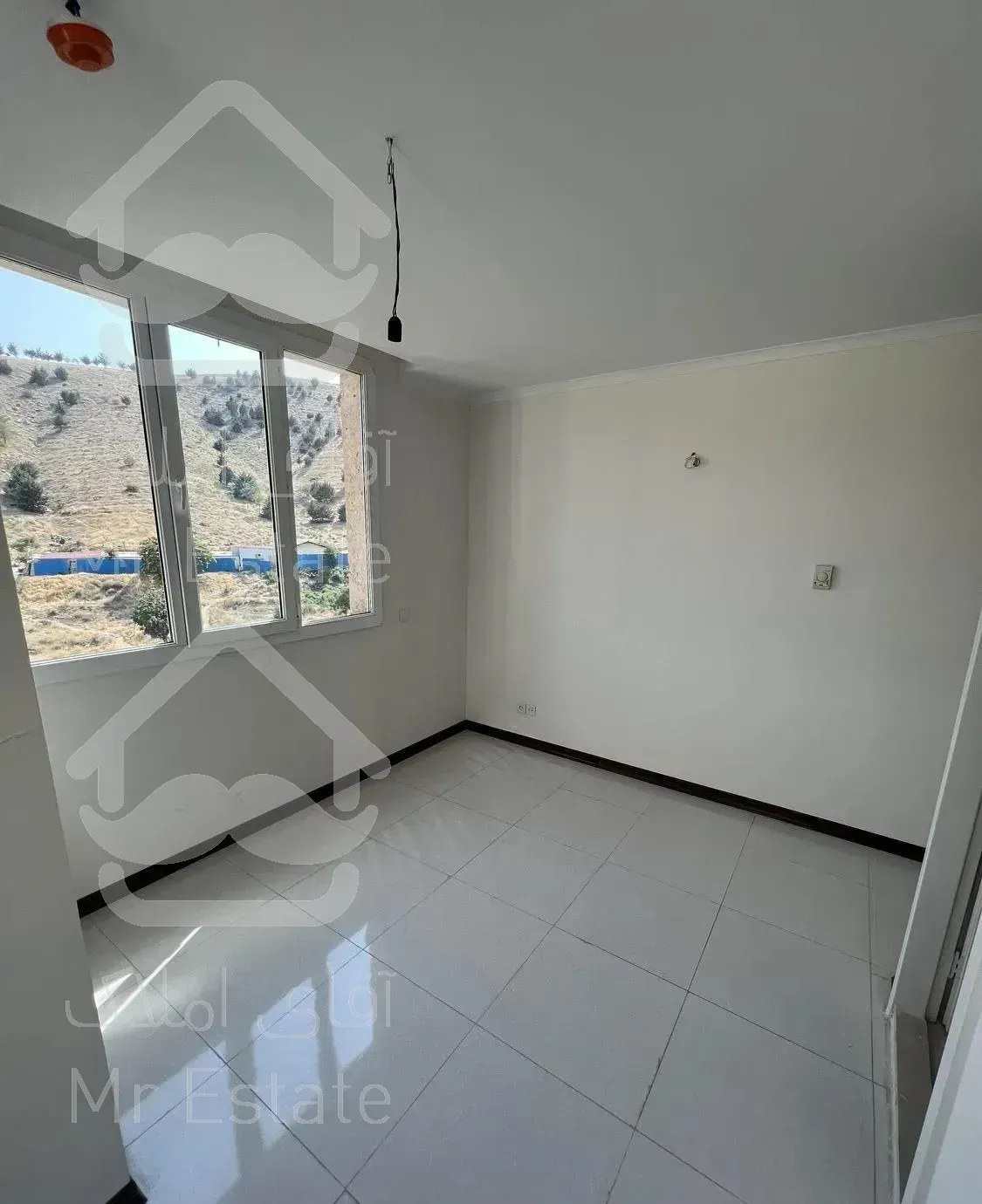 درکه (کوهسار) ۱۵۰ متر کلید نخورده ۳ خواب برج باغ