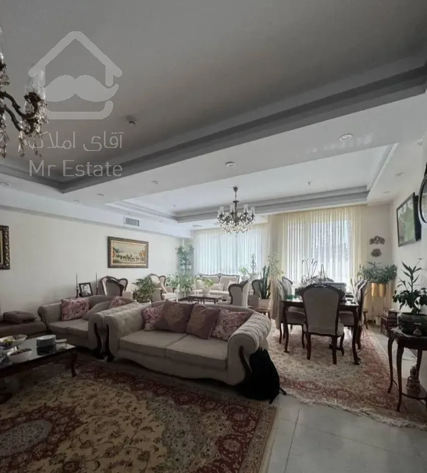 قلب شیخ بهایی / 170 متر 3  خواب /  تک واحدی