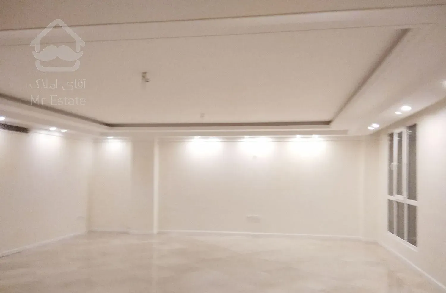 «۱۶۰ متر/ سه خواب/ فول امکانات»