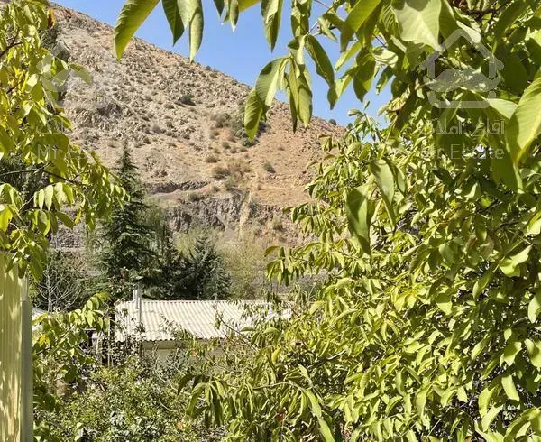 ۹۰۰متر ویلا بغل رستوران  شاندیز فروش یا معاوضه