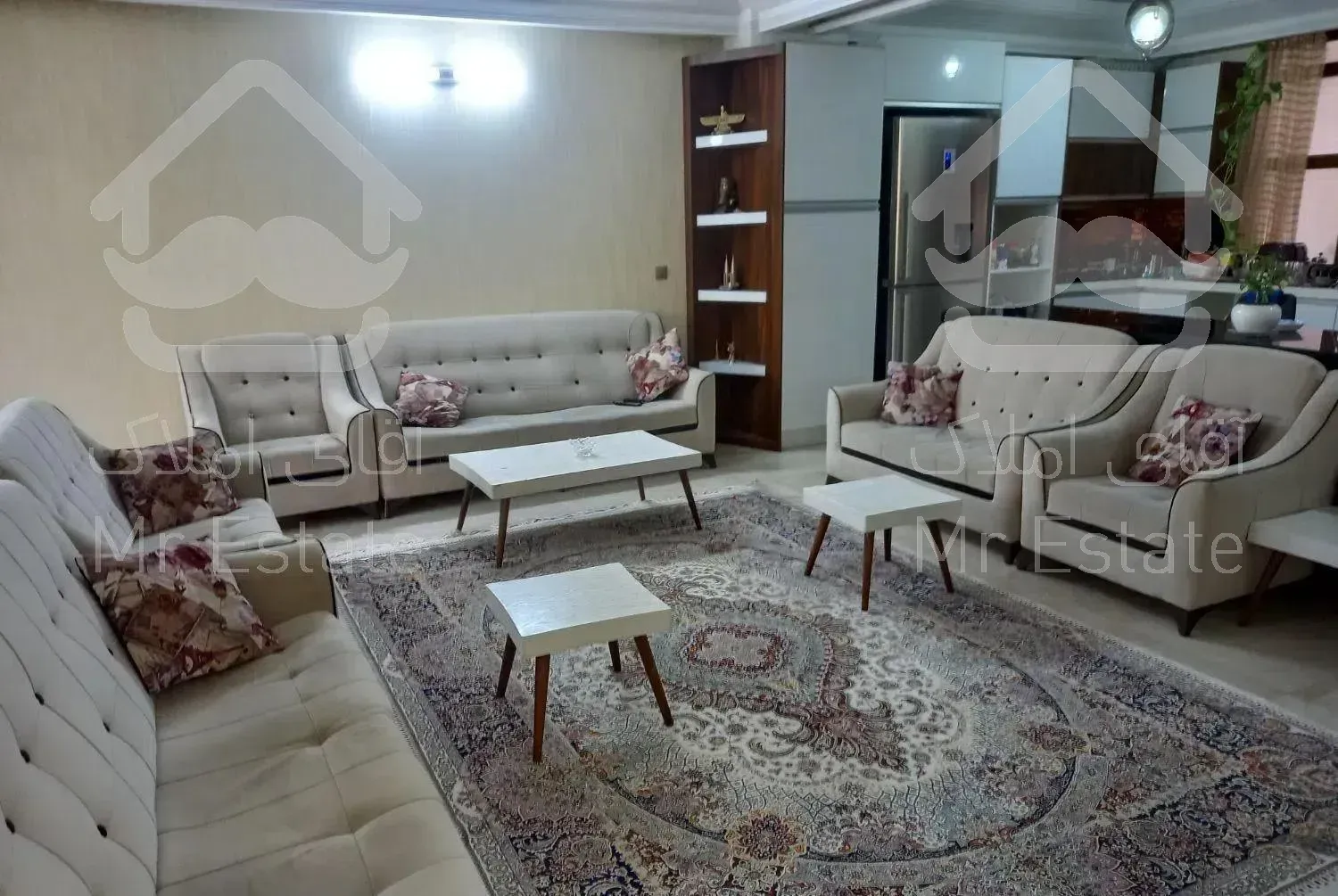 ۱۴۱متر ۳خواب لابی مبله مستر  تخلیه قابل تبدیل