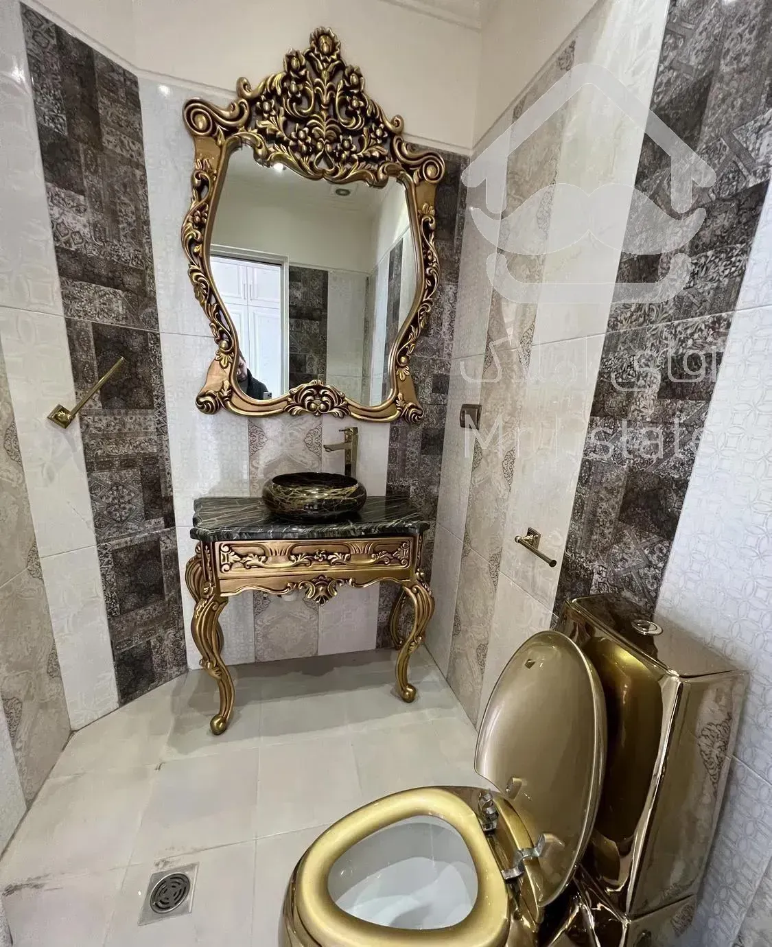 آپارتمان۲۰۰متری۳خواب زعفرانیه برج