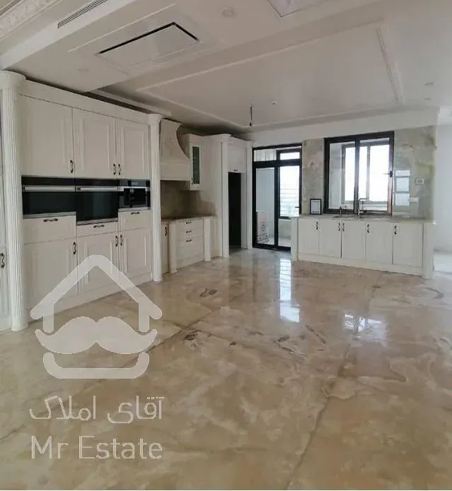 فرمانيه ٣٣٠ متر طبقه دهم