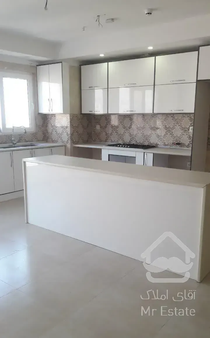 117 متر رهن کامل برج  نوساز بهاران