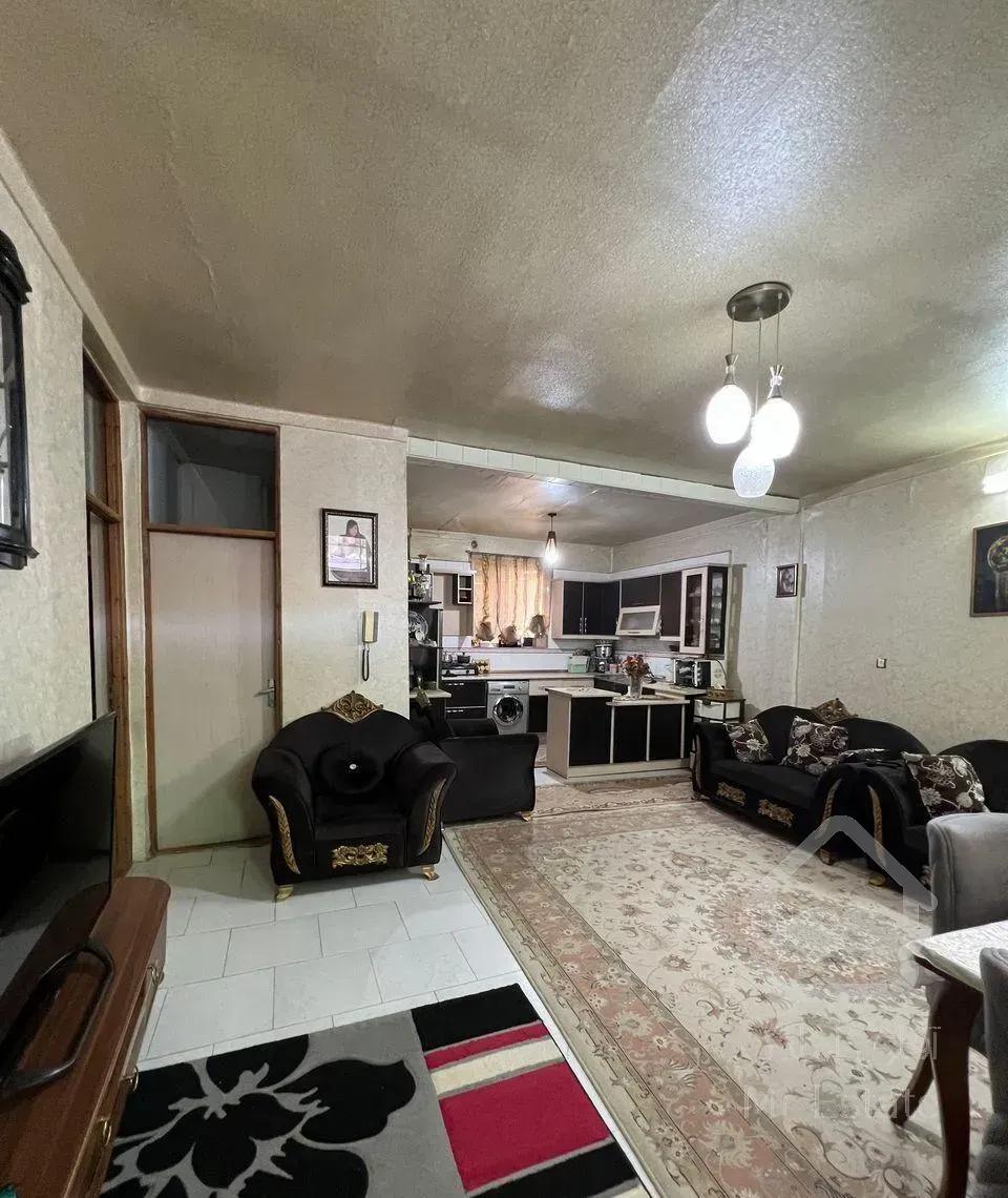 فروش خانه ویلایی ۱۰۰ متری۲خوابه هفتن دارالفنون فرد