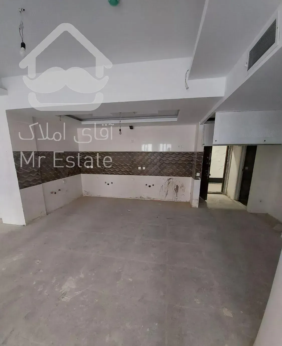 ۱۲۹ متری برج نوساز با ویو دریاچه