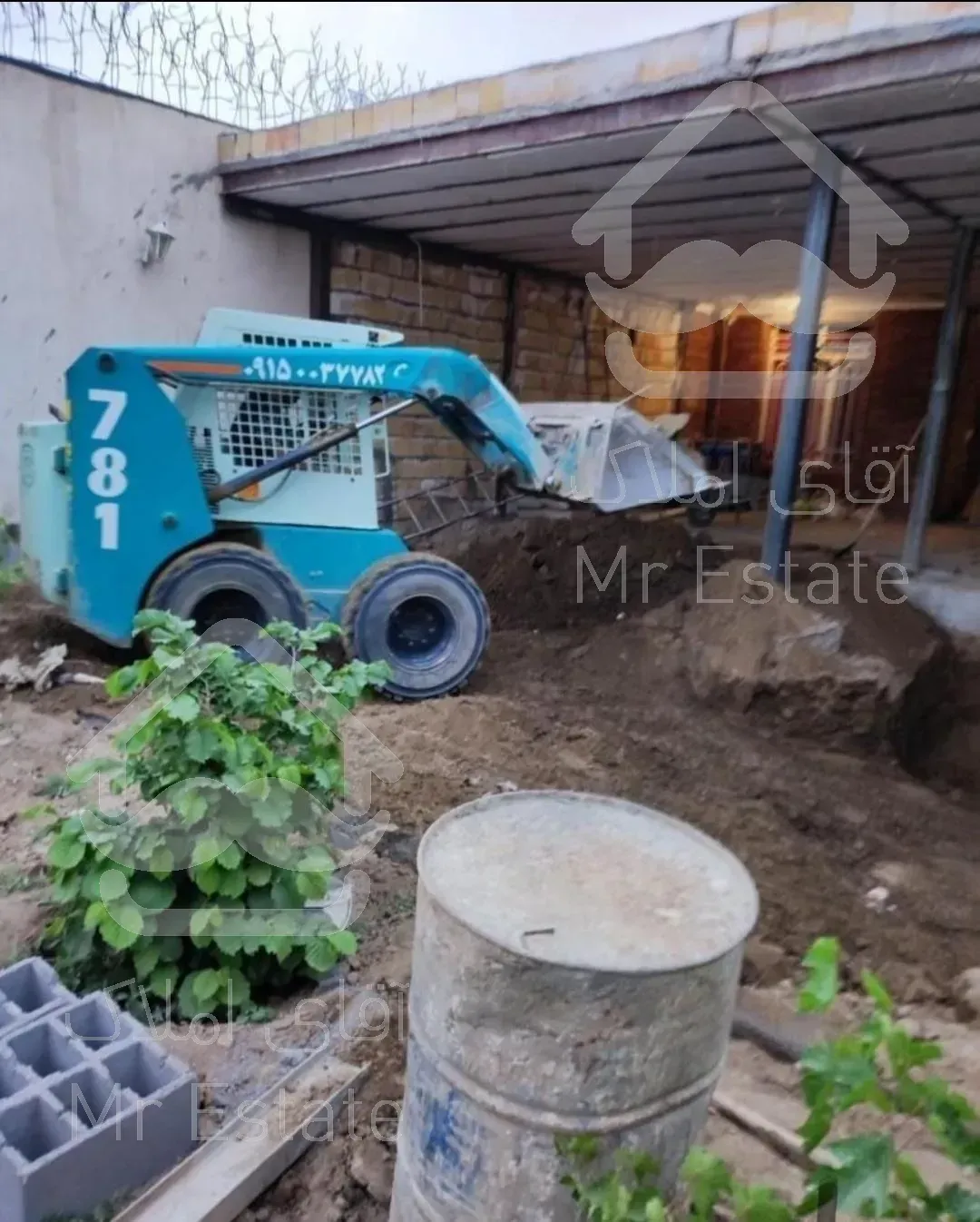 حمل نخاله ،خاکبرداری ،شن ،بابکت ، خاور کمپرسی