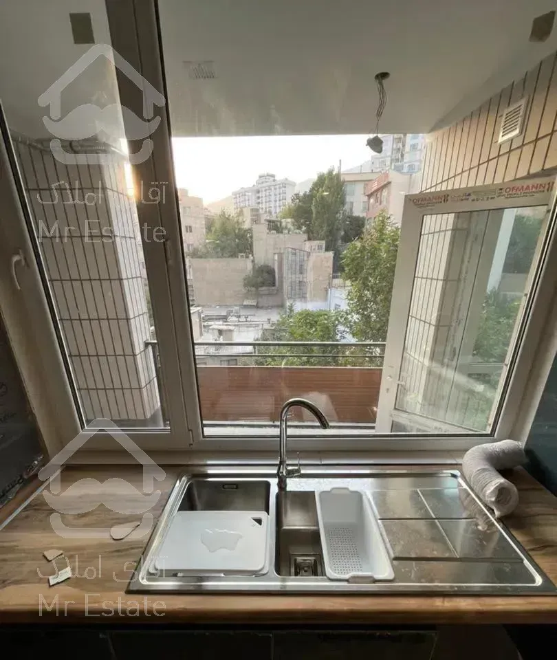 115 متر / 2 خواب / کلید نخورده / روف گاردن