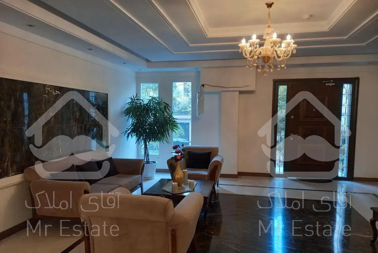 ۱۹۲متر ۸ ساله ، تک واحد ، تاپ لوکیشن ، گلسنگ